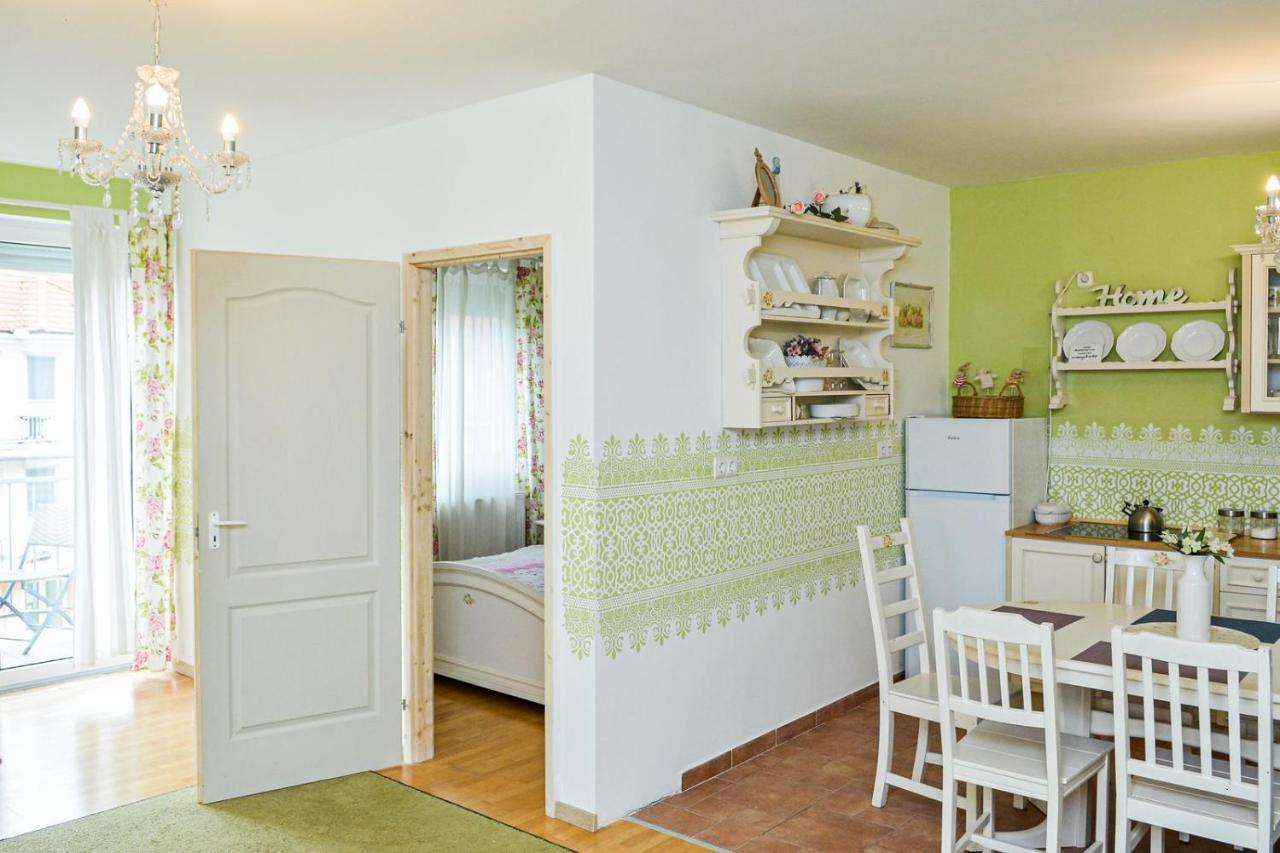 Romantic Apartman Hajdúszoboszló Exterior foto